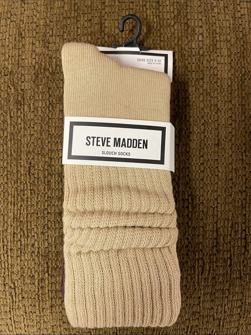 Steve Madden Women’s Slouch Socks 2 Pairs NWT
